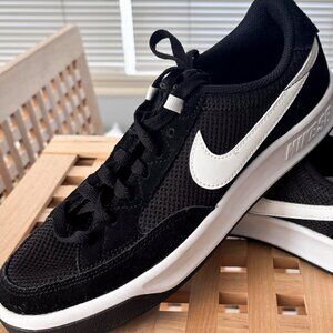 Nike SB Adversary Skate Shoes - Men Size 8